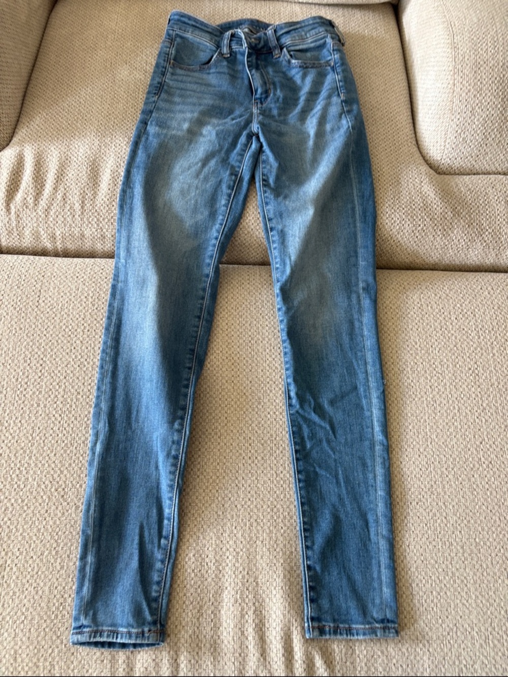 American Eagle Light Blue Stretch Jeans